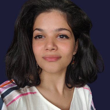 Érica M. - Freelance Designer