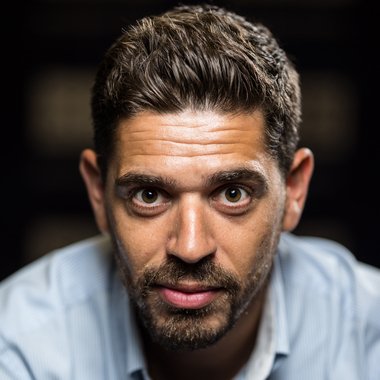 Daniel S. - Freelance Presenter