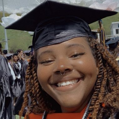 Antonia J. - Freelance 2d Animator