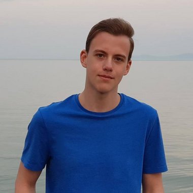 Marcell N. - Freelance Front End Developer