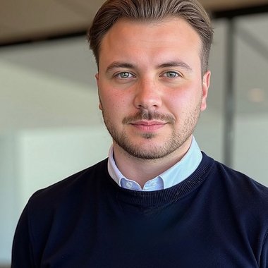 Maik J. - Freelance Marketing Strategist