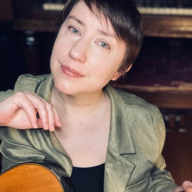 Sarah L. - Freelance Music Producer