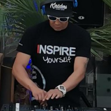 tarik - Freelance Dj