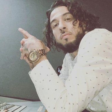 Carlo E. - Freelance Mixing Engineer