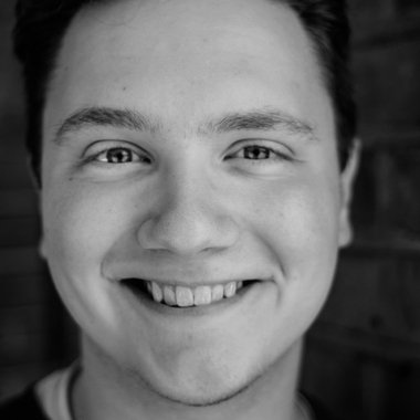 Andrew P. - Freelance Voiceover Artist