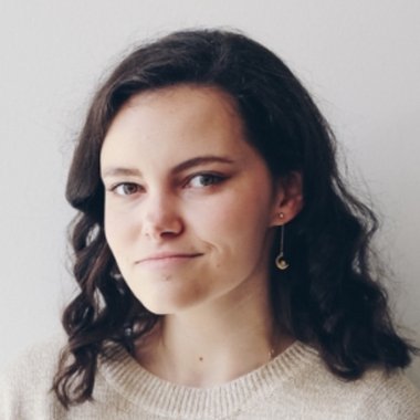 Annie R. - Freelance Artist