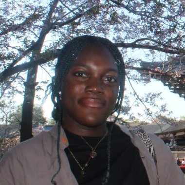 Blessing A. - Freelance Presentation Designer
