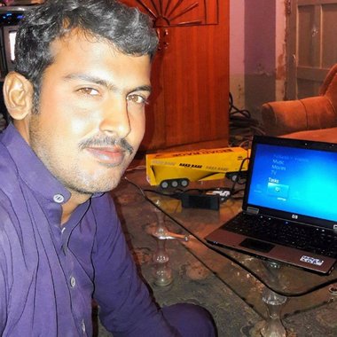 Sajid H. - Freelance Graphic Designer