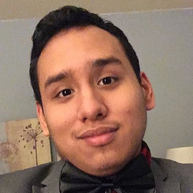 Kenneth R. - Freelance Graphic Designer