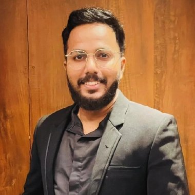 Isuru G. - Freelance Full Stack Developer