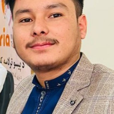 NoorAqa B. - Freelance Copywriter
