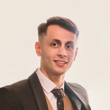 Valeri S. - Freelance Web Developer