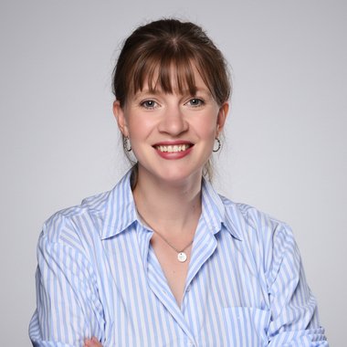Theresa V. - Freelance Product Marketer