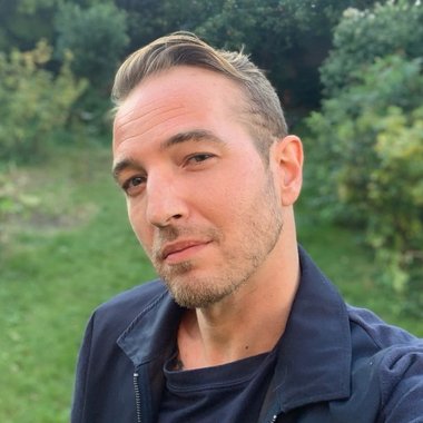 Antoine D. - Freelance Mixing Engineer