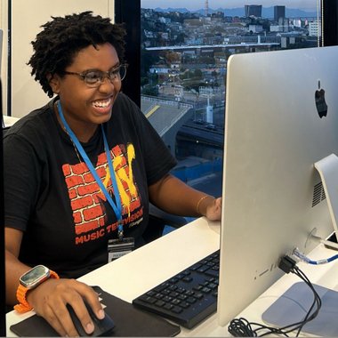 Taiane S. - Freelance AI Prompt Engineer