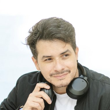 JEAN T. - Freelance Creative Producer