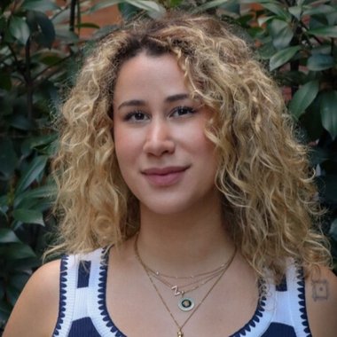 Zeynep E. - Freelance Content Strategist