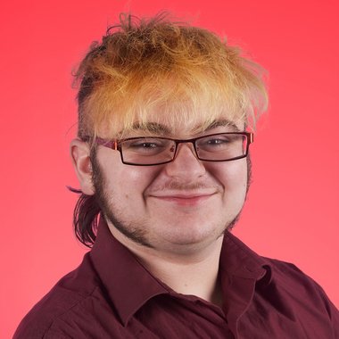 Lyle L. - Freelance Motion Graphic Designer