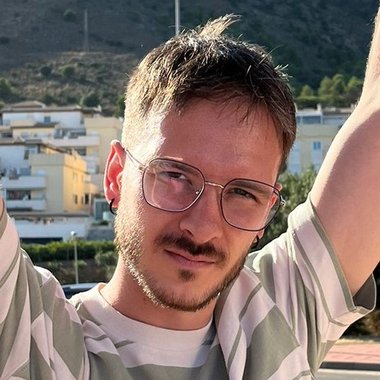 Alberto C. - Freelance Developer