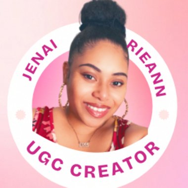 Carolyn W. - Freelance Content Creator