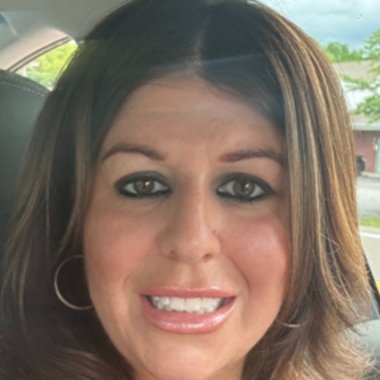 Nicole L. - Freelance Voiceover Artist