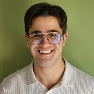 Fikri B. - Freelance Web Developer