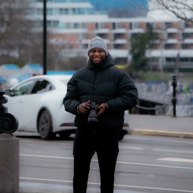 Ade E. - Freelance Image Editor