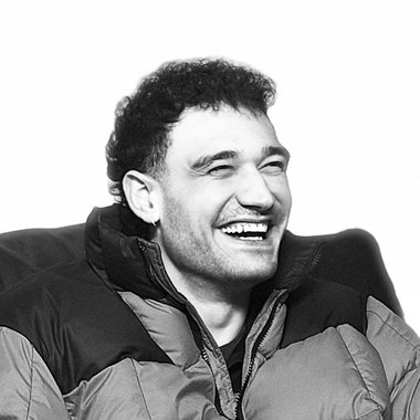 Riccardo G. - Freelance Banner Ad Designer