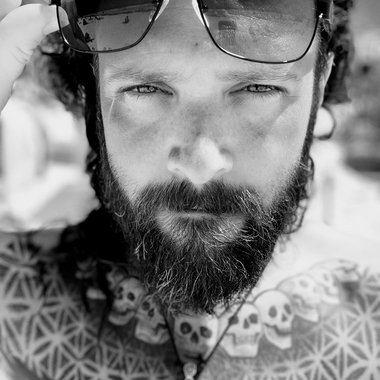 Kay L. - Freelance Image Editor