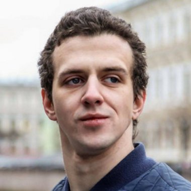 Arthur C. - Freelance App Developer