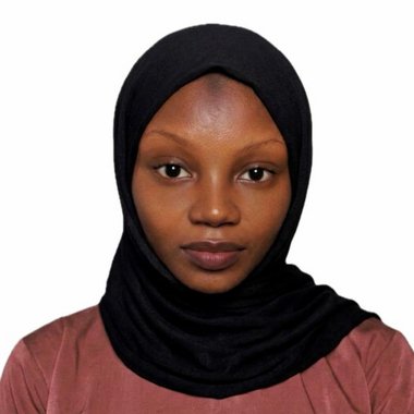 Aisha M. - Freelance Data Visualizer