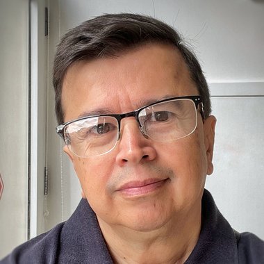 José B. - Freelance Social Media Freelancer