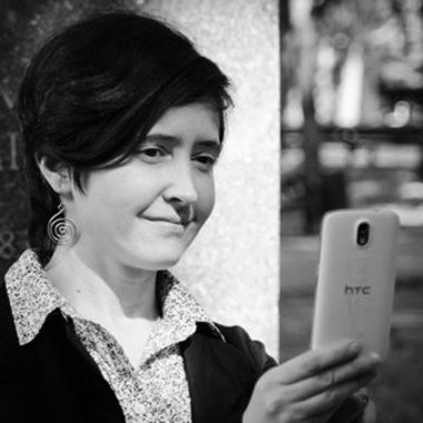 Anita B. - Freelance Presenter