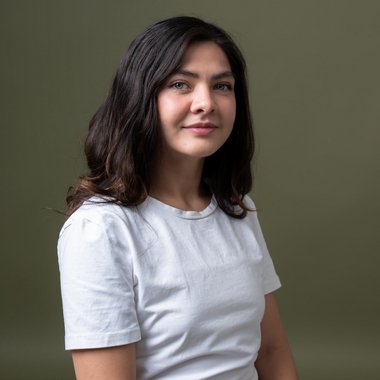 Mariana V. - Freelance Motion Graphic Designer