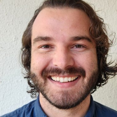 Angus C. - Freelance Developer