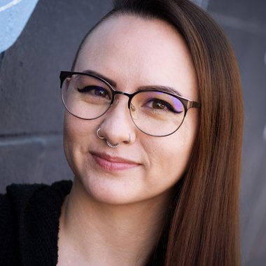 Laura B. - Freelance Social Media Manager