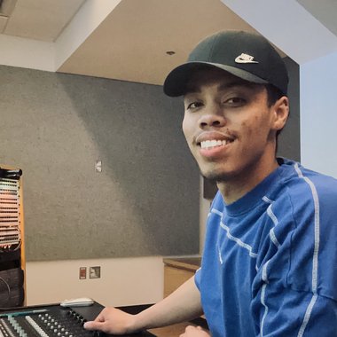 Jamal C. - Freelance Sound Engineer