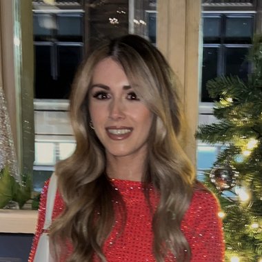 jenlee14 - Freelance Social Media Freelancer