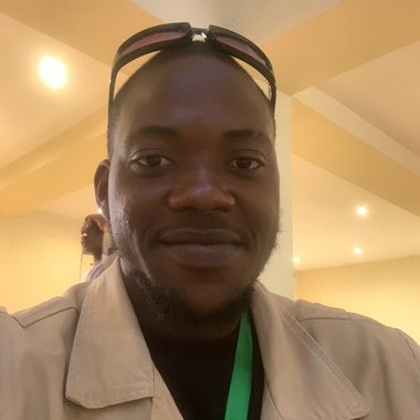 Akobundu S. - Freelance Art Director