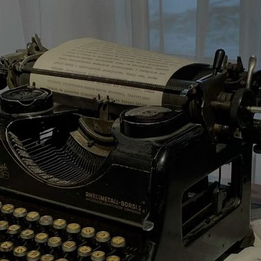 Narimene - Freelance Poet