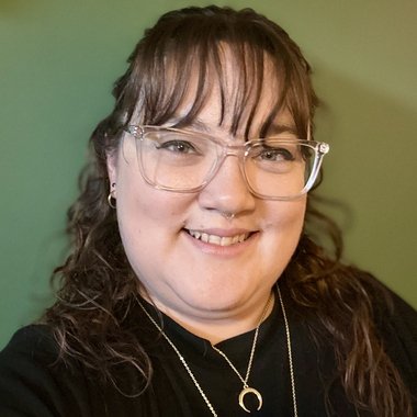 Jessica L. - Freelance Graphic Designer