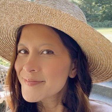 Julie B. - Freelance Content Producer