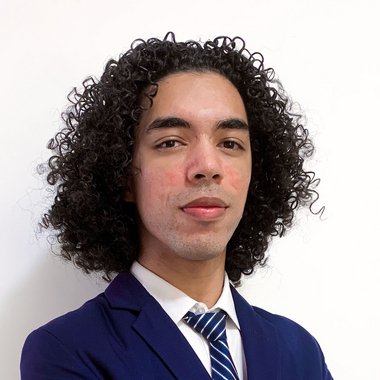 Pedro A. - Freelance Designer