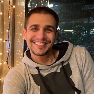 BOGDAN S. - Freelance Motion Graphic Designer