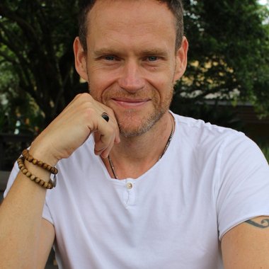Warren H. - Freelance Screenplay Writer
