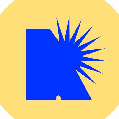 RHIOT S. - Freelance Social Media Freelancer