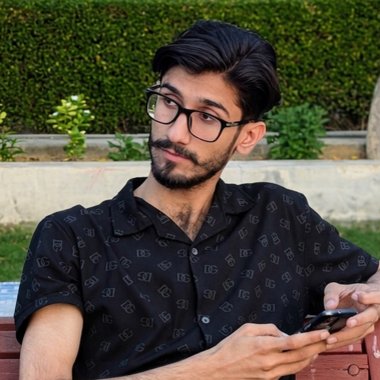 Alizaib N. - Freelance Social Media Freelancer