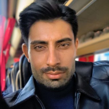 Tarik D. - Freelance Full Stack Developer