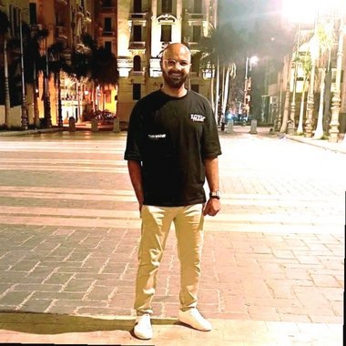 Aziz R. - Freelance App Designer