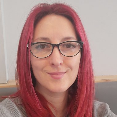 Nadiesda G. - Freelance Copywriter